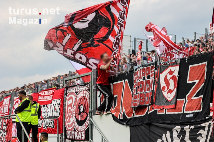 Rot-Weiss Essen Fan Support in Meppen