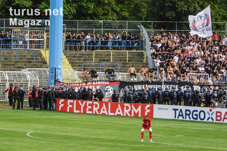 1. FC Lokomotive Leipzig vs. Eintracht Frankfurt