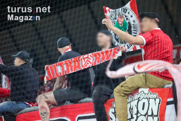 Rot-Weiss Essen Fans ubel über Sieg gegen Münster 27.08.2023