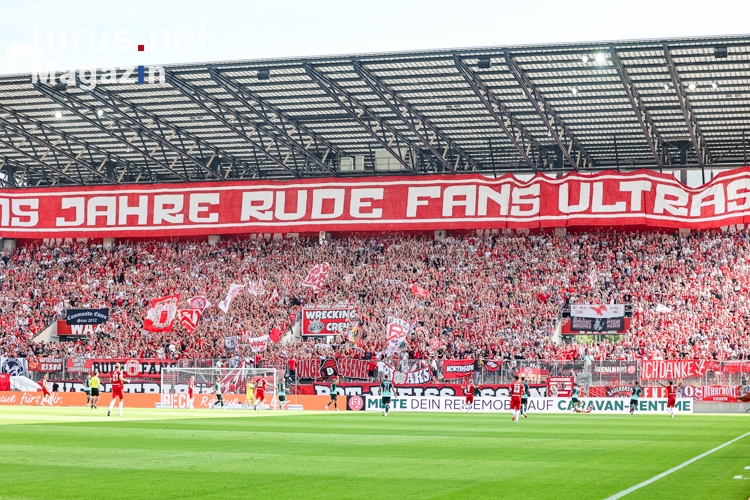 Rot-Weiss Essen Fans Support gegen Regensburg 16.09.2023