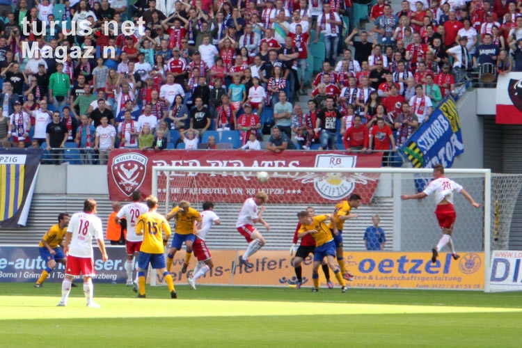 Knackiges Derby: 1. FC Lok gegen RB Leipzig