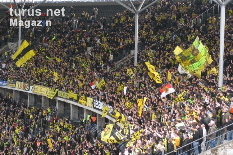 Hertha BSC vs. Borussia Dortmund, away sector