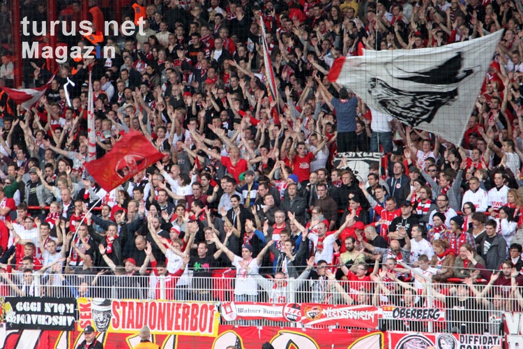 Fans des 1. FC Köln beim 1. FC Union Berlin