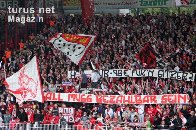 Fußball muss bezahlbar sein! Kölner Fans / Ultras in Berlin