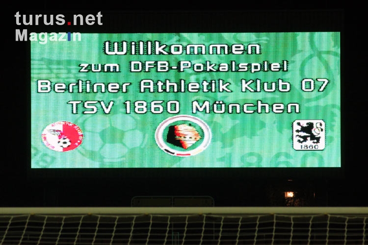 DFB-Pokalspiel Berliner AK 07 gegen TSV 1860 München