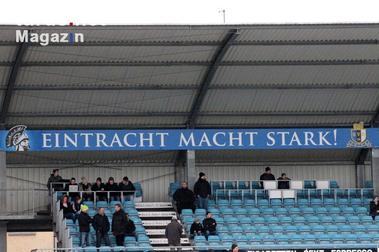 Eintracht Trier gegen 1. FC Kaiserslautern