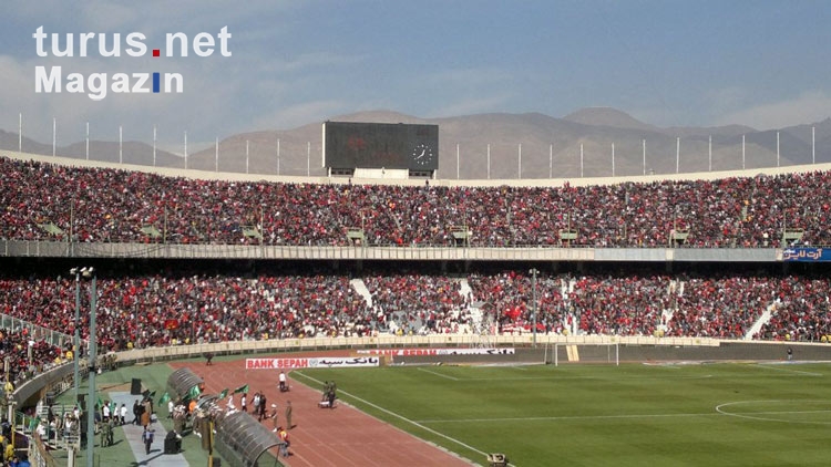 Esteghlal Teheran gegen Persepolis Teheran im Azadi-Stadion