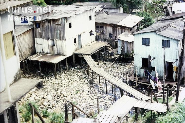 Eine Favela in Manaus (Amazonien - Brasilien), 1996