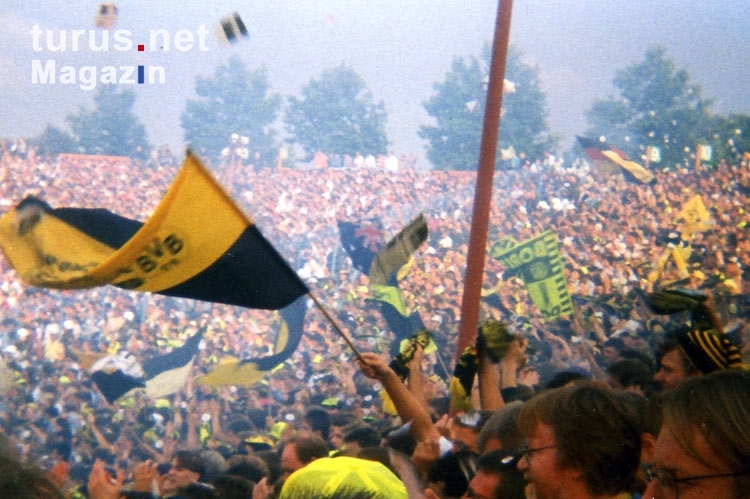Schalke 04 gegen Borussia Dortmund im Parkstadion, Mitte 90er Jahre