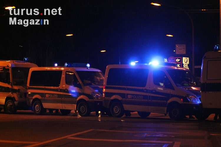 Polizeiabsperrung nach Babelsberg gegen Hansa Rostock