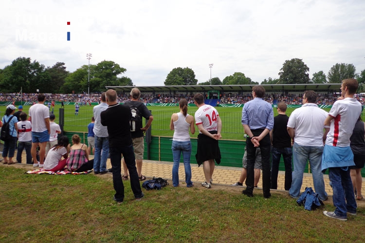 Finale Deutsche Meisterschaft U17 im Amateurstadion von Hertha BSC