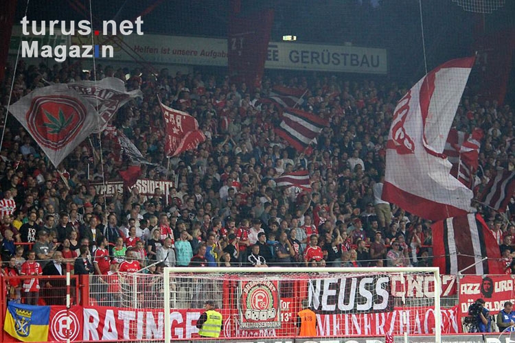 Fans von Fortuna Düsseldorf bei Union Berlin