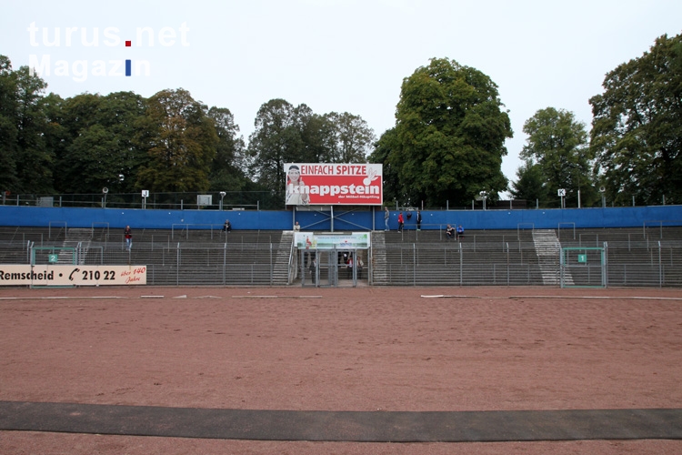 Röntgen-Stadion im Remscheider Stadtteil Lennep
