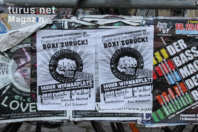 Walpurgisnacht am Wismarplatz in Berlin Friedrichshain, 30. April 2011