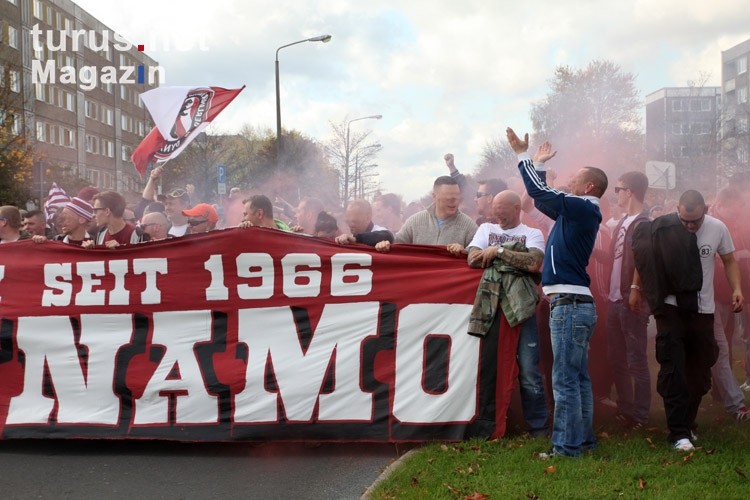 Marsch des BFC Dynamo zum Volksstadion Greifswald