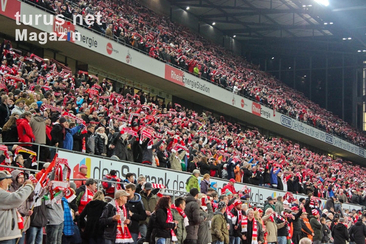 Fans des 1. FC Köln, gegen 1. FC Union Berlin