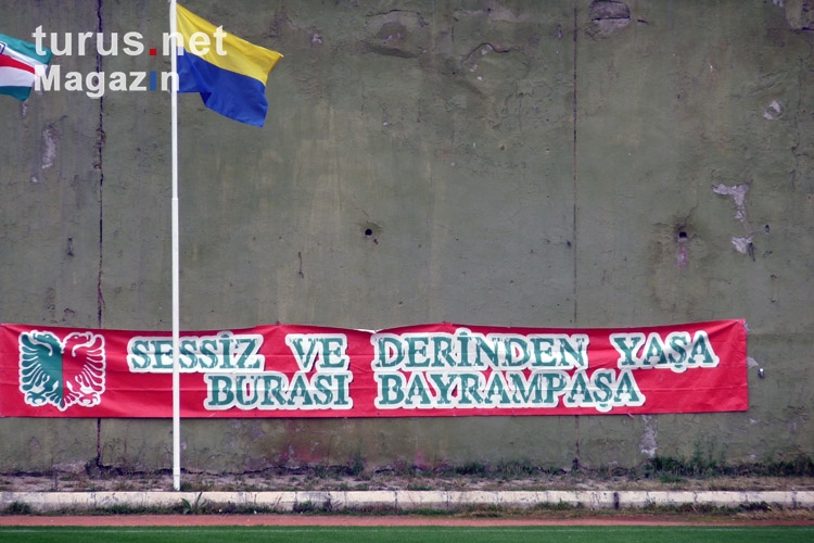 Bayrampasaspor vs. Ankaragücü im Cetin Emec Stadion