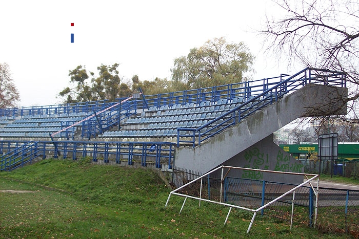 Gästebereich im Stadion von Olimpia