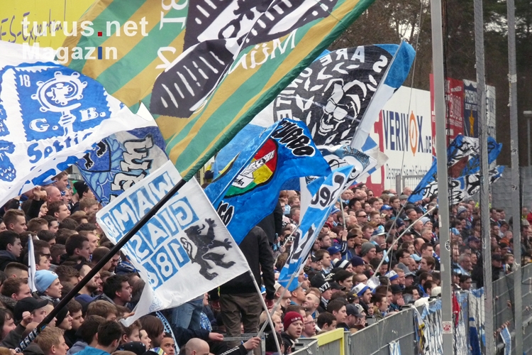 Fans des TSV 1860 München in Sandhausen