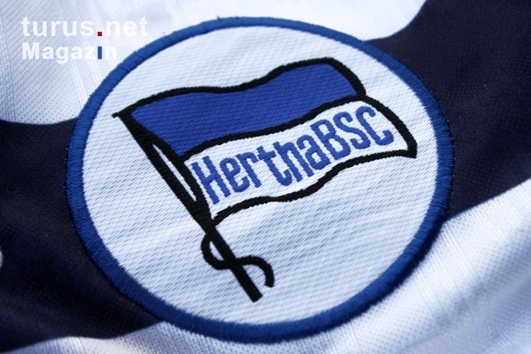 Mit diesem Logo stieg Hertha BSC im Jahre 1997 auf ...