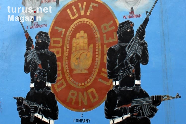 Mural der Ulster Volunteer Force (UVF) im nordirischen Belfast