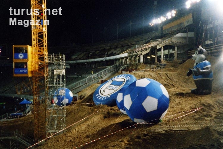 Berliner Olympiastadion als Baustelle, 2003