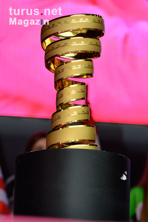 Giro d`Italia 2014, der Pokal für den Sieger
