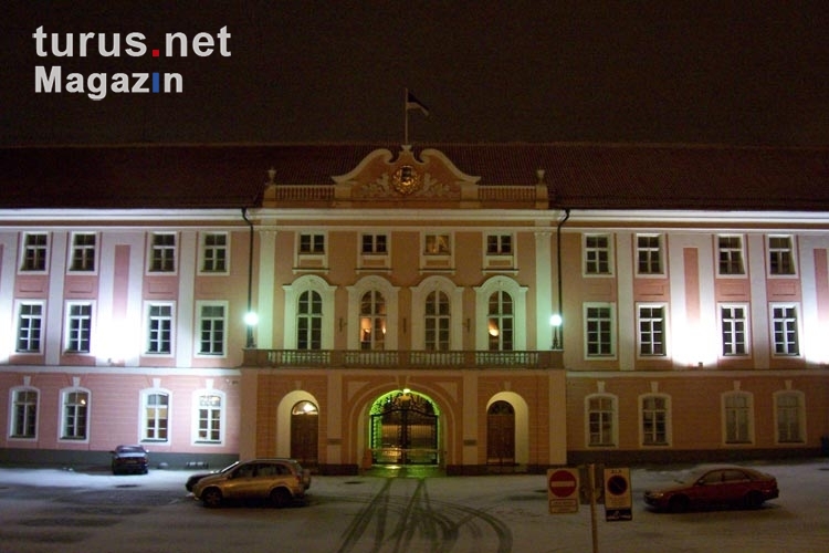 Sitz des estnischen Parlamentes auf dem Domberg in Tallinn