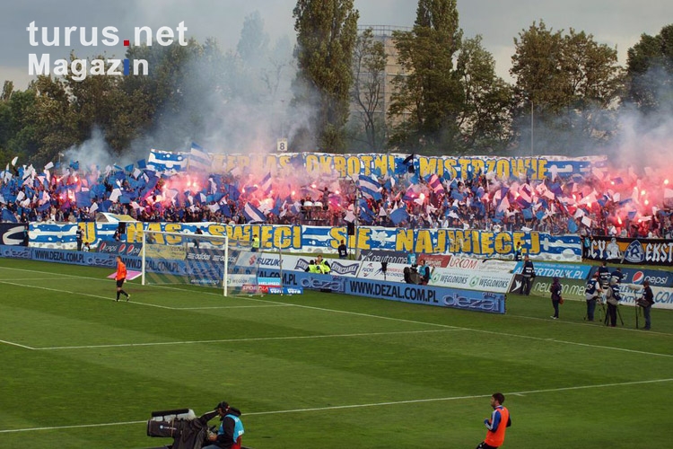 Ruch Chorzów	vs. Pogon Szczecin, 0:0