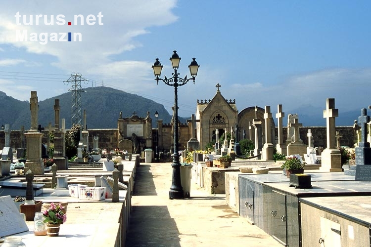 alter Friedhof bei Alcudia auf Mallorca