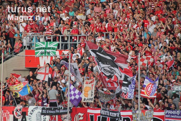 RWE Fans gegen den FC Kray