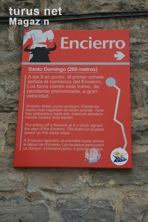 Calle Sto Domingo - Pamplona - Start des Stierlaufs / Encierro
