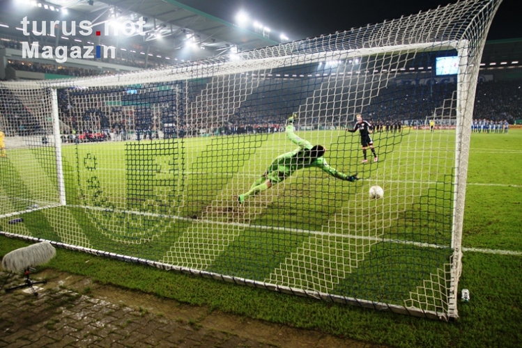 Bayer 04 Leverkusen beim Elfmeterschießen in Magdeburg