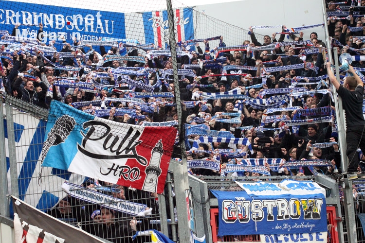 Fans des F.C. Hansa Rostock in Cottbus