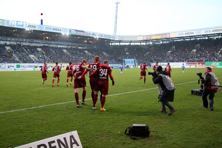SG Dynamo Dresden siegt 3:1 in Rostock