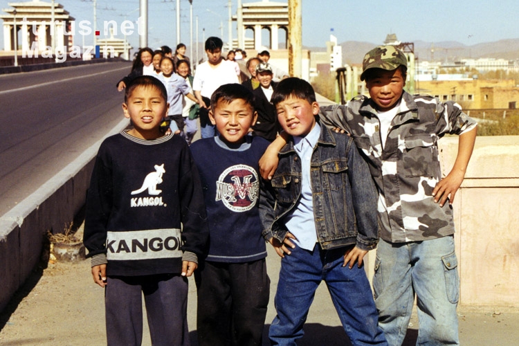 Mongolische Kinder in Ulaanbaatar