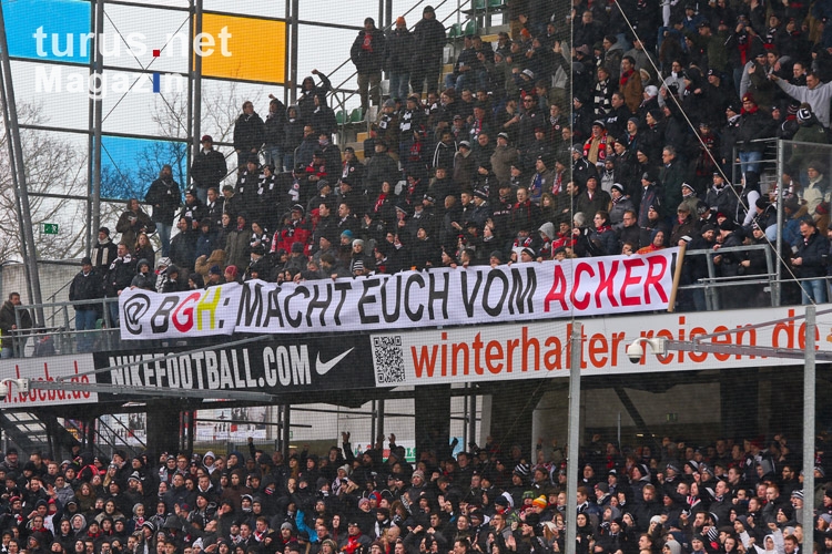 Eintracht Frankfurt beim SC Freiburg