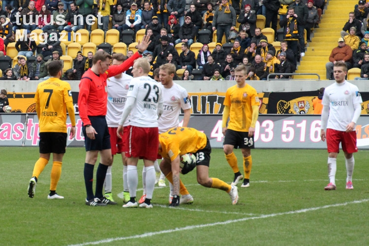 Dynamo Dresden verliert gegen Wehen Wiesbaden
