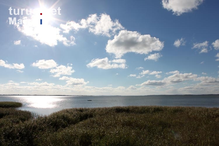 Blick auf die Boddenlandschaft der Ostseeinsel Usedom