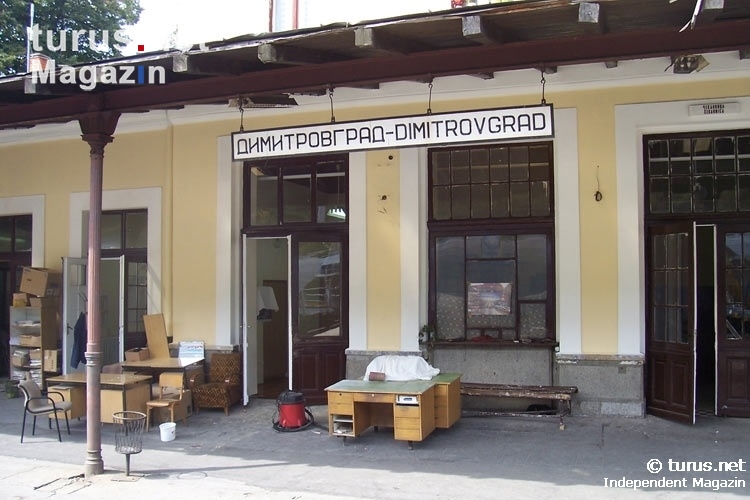 Bahnhof von Dimitrovgrad in Serbien an der Grenze zu Bulgarien