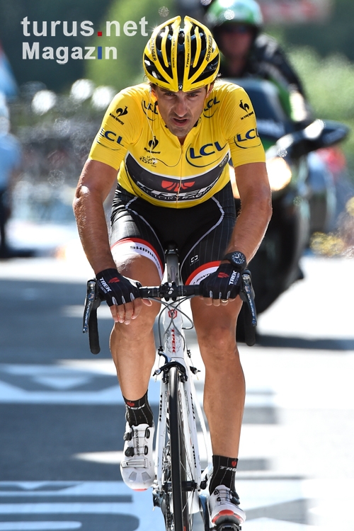 Fabian Cancellara mit gelbem Trikot