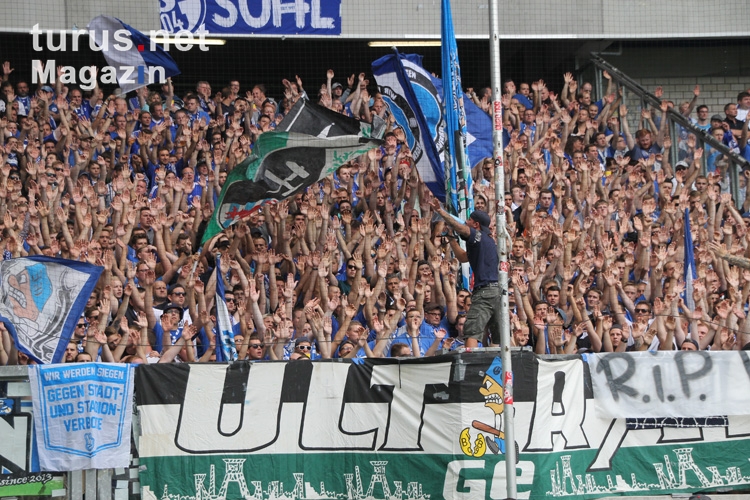 Schalker Support in Duisburg