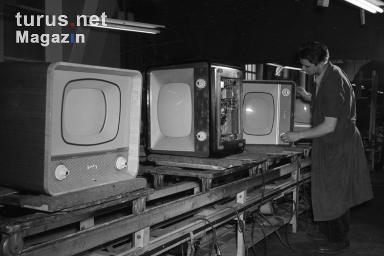 Fernseher-Produktion in den 50er Jahren in der DDR