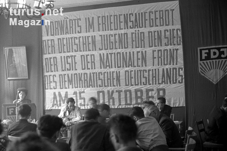 FDJ-Versammlung in Ostberlin, DDR / SBZ, Anfang der 50er Jahre, Sozialismus