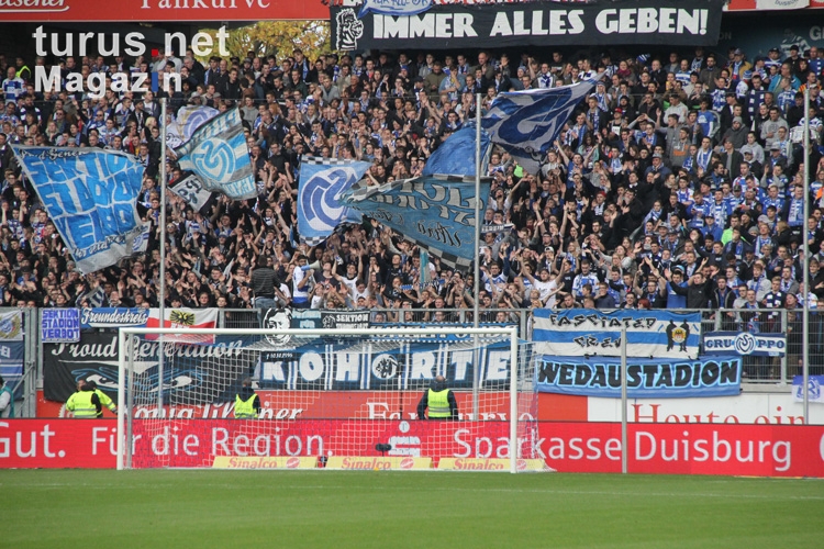 MSV Duisburg Fan-Support gegen den FCN 2015
