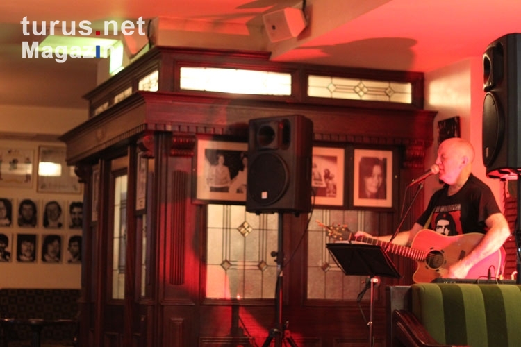 Livemusik in der Wolf Tone Bar in der irischen Stadt Letterkenny