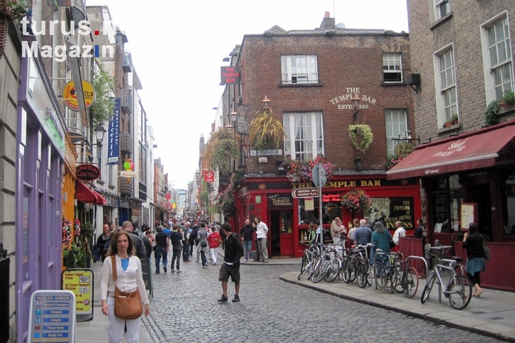 Welcome to Dublin! Innenstadt der bei Touristen überaus beliebten irischen Metropole.