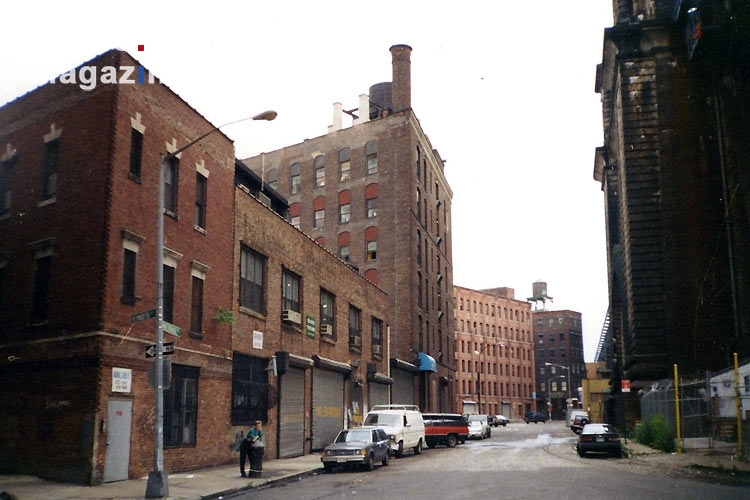 Überaus triste, verwahrloste Gegend in Brooklyn in New York City, USA