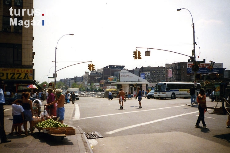 Der New Yorker Stadtteil Bronx im heißen Sommer 1993