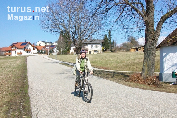 Radfahren in Österreich - die ersten Sonnenstrahlen kommen im Frühling raus